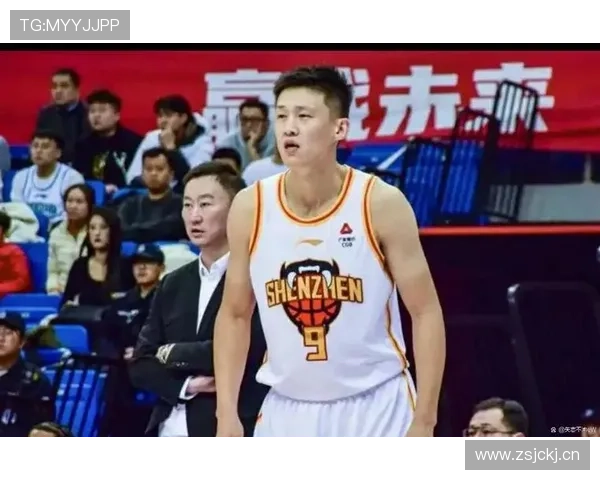 5.27日 20季老队长绕场一圈像告别周鹏会回广东么_比赛_球员_锋线 5.27日 20季老队长绕场一圈像告别周鹏会回广东么_比赛_球员_锋线